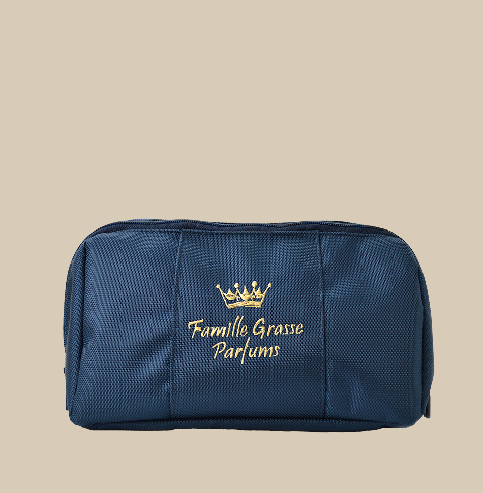Men’s toiletry bag — Dopp kit